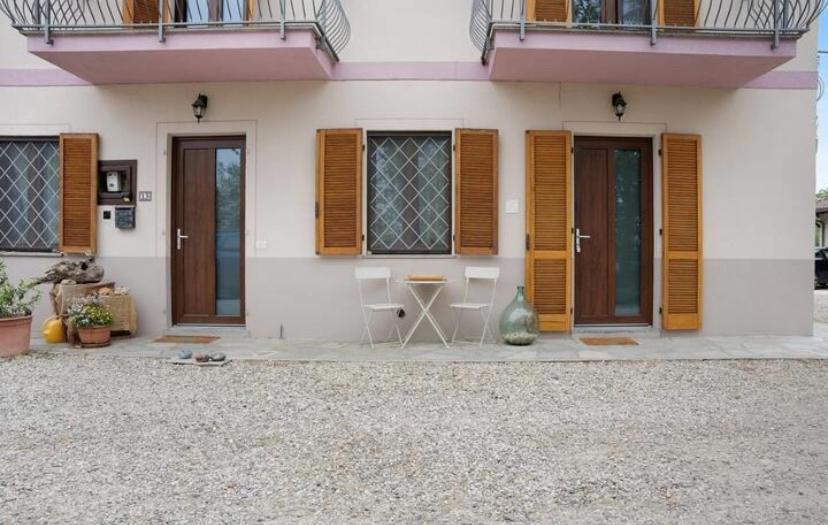 Апартаменты La Casa Rosa Piobesi d'Alba Экстерьер фото